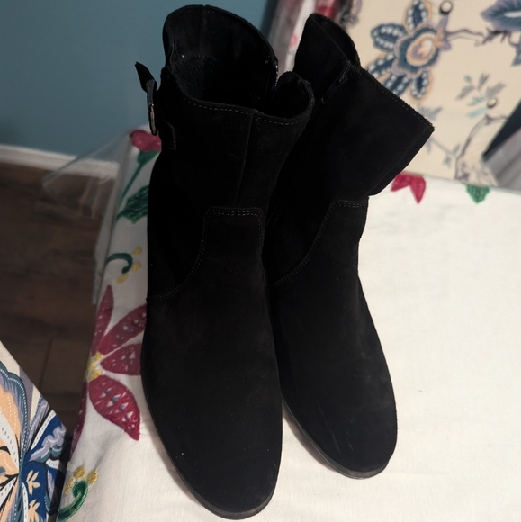 C la canadienne boots - Picture 1 of 9